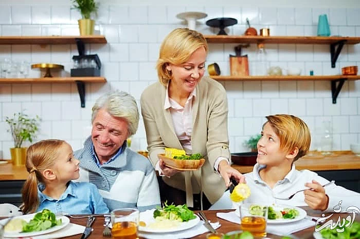 اهمیت صله رحم در زندگی صله رحم و افزایش عمر